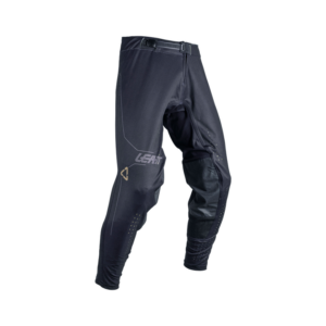 Leatt PantMoto 5.5IKS Black ProductFront 5026000220 9a817755 1961 4a15 b070 f497567adbd8 1.png