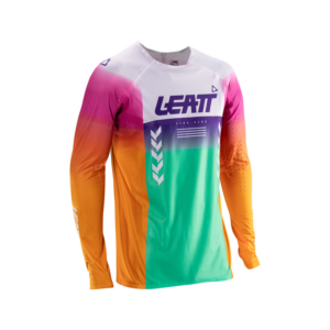 Leatt JerseyMoto 5.5Ultraweld PinataTeal ProductFront 5026000140 2f1caf77 5cfb 4f54 b098 f56c2de9bc26.png