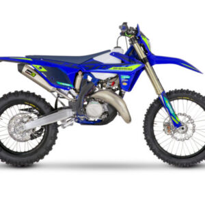 1 125 SE FACTORY 2027 1200x800 1 600x400 2.jpg