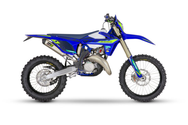 1 125 SE FACTORY 2027 1200x800 1 600x400 2.jpg