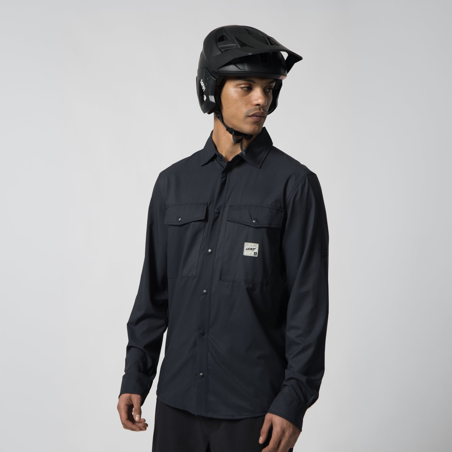 34046 Leatt Shirt MTB Trail 5.0 Tech Black 1 5027020960 b463fcb9 dbfd 4fd3 8193 82f8c5d9fa28.jpg