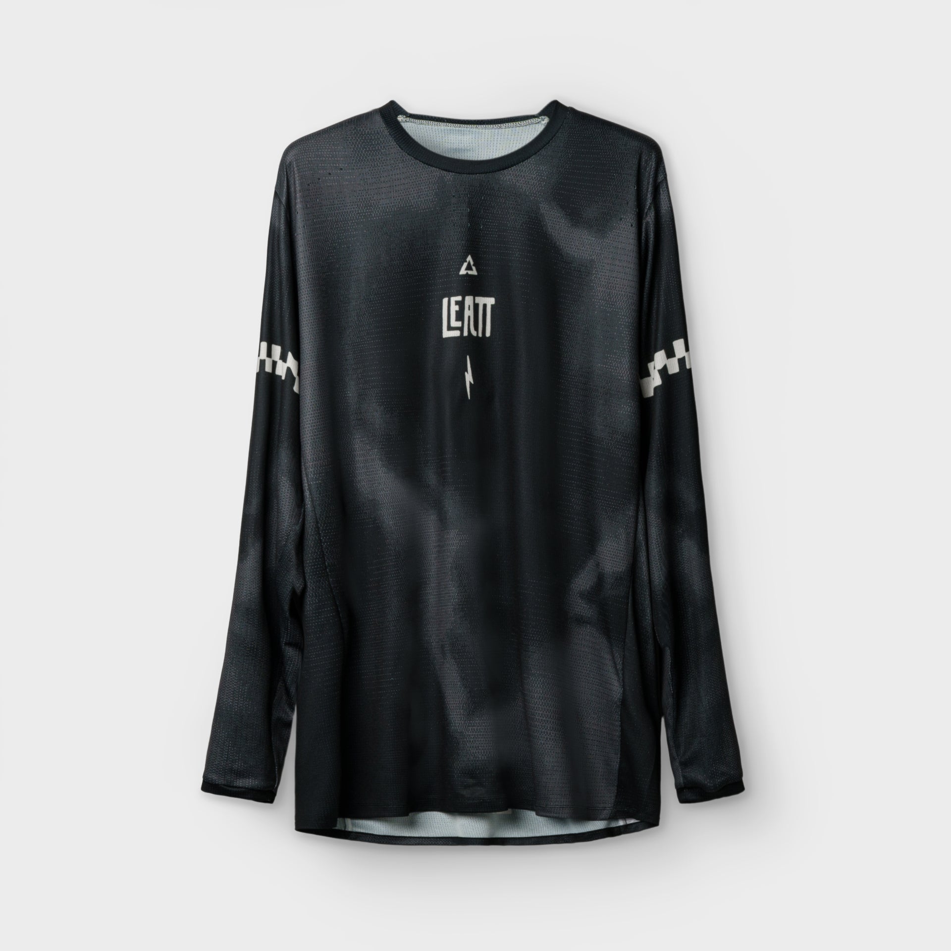 34091 Leatt Jersey MTB Gravity 4.0 LS SketchyBlack 1 5027021500.jpg