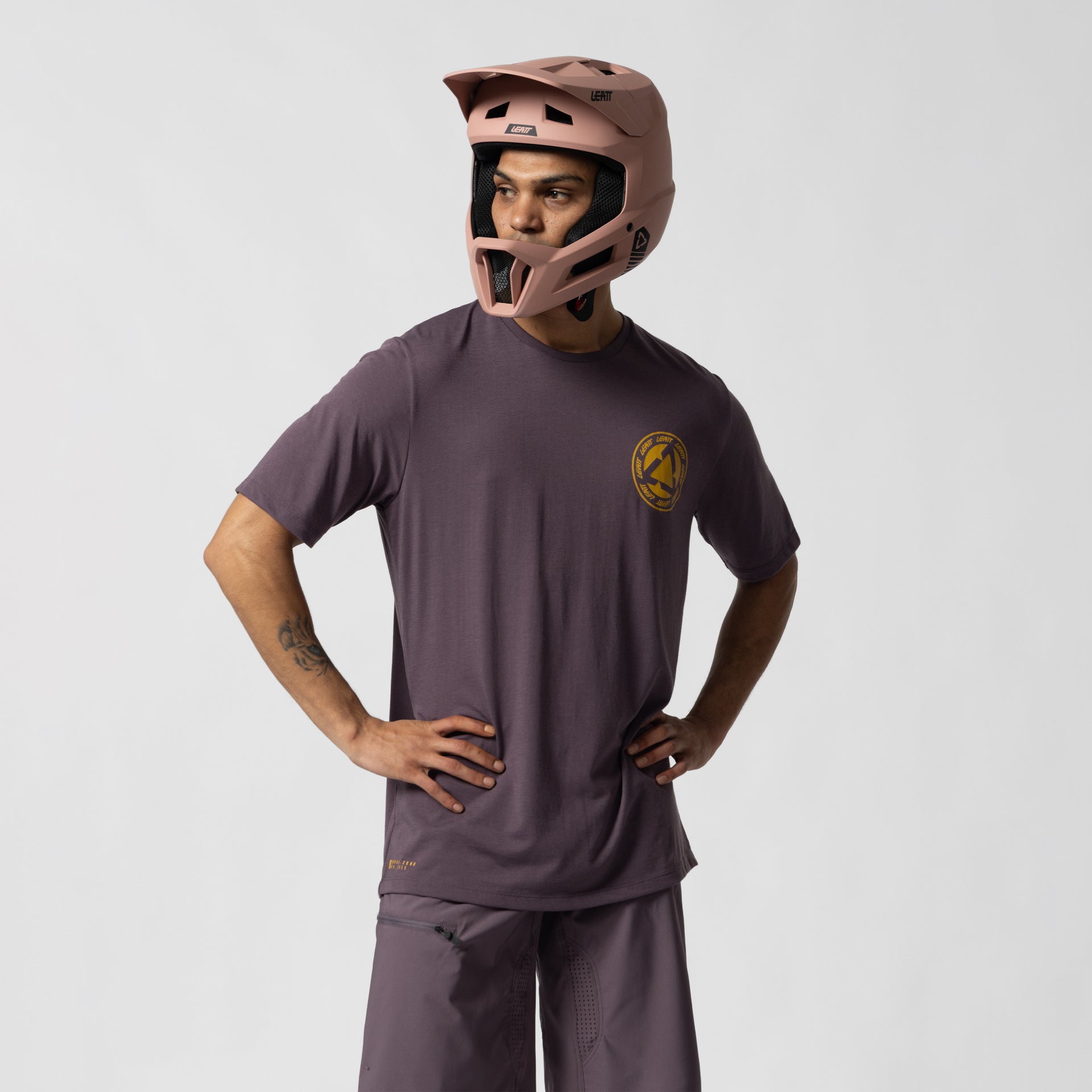 34102 Leatt Jersey MTB Gravity 3.0 DustyPurple 1 5027021720 9cff4aa2 f768 4780 b9c4 5ce99938b959.jpg