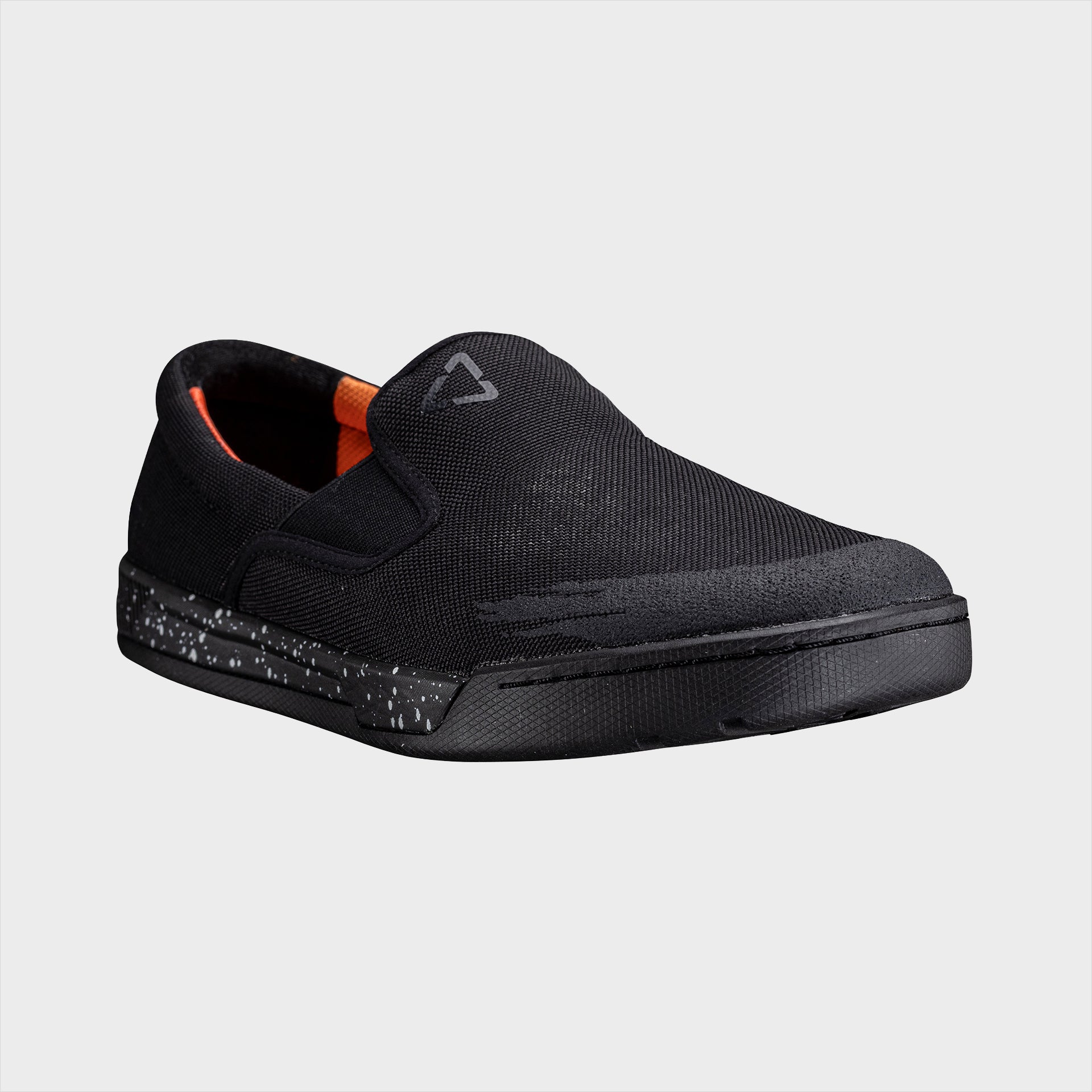 34148 Leatt Shoe 1.0 20Ride 20On black Iso 3025106420.jpg