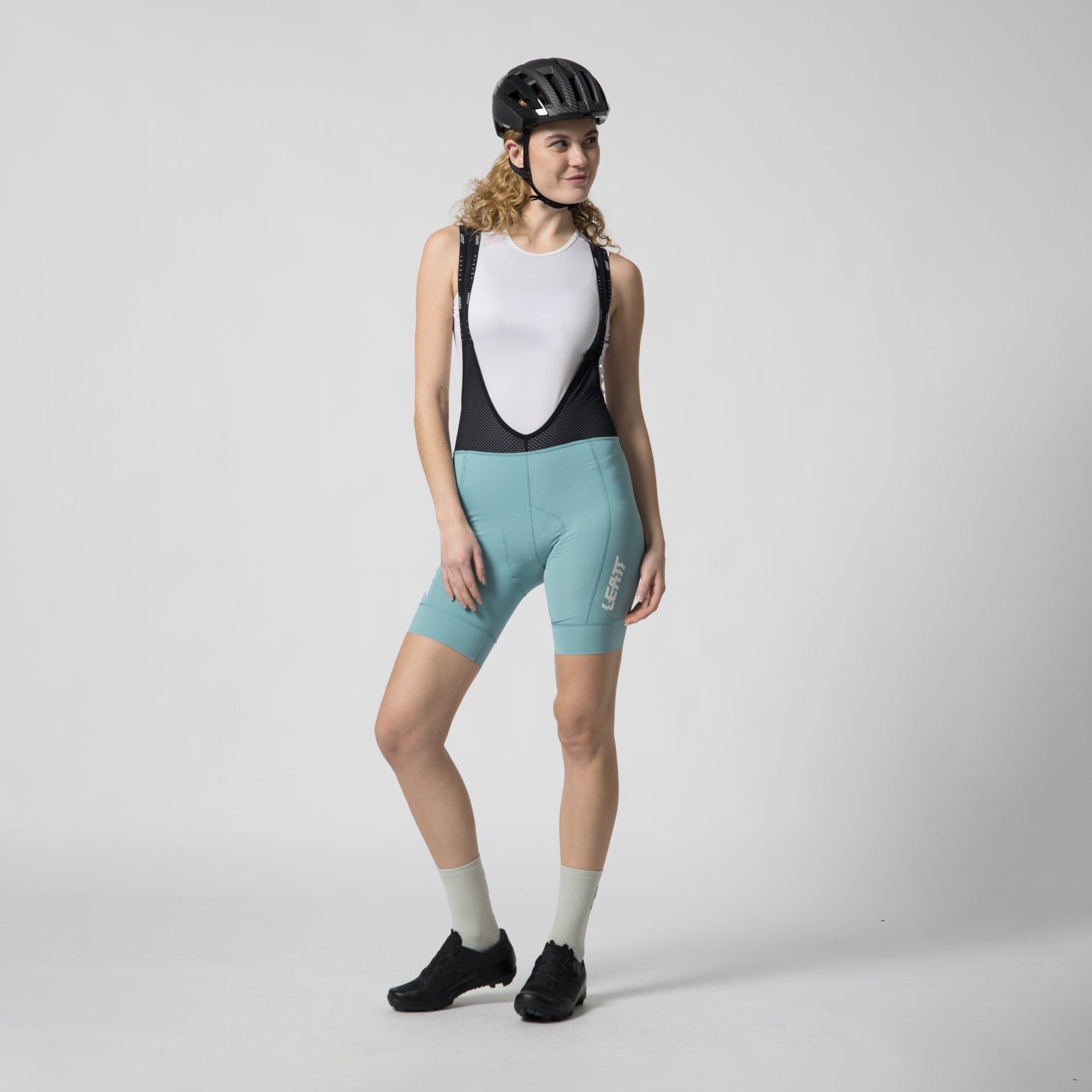 34153 Leatt Bib MTB Endurance 6.0 FrostBlue 1 5027022110.jpg