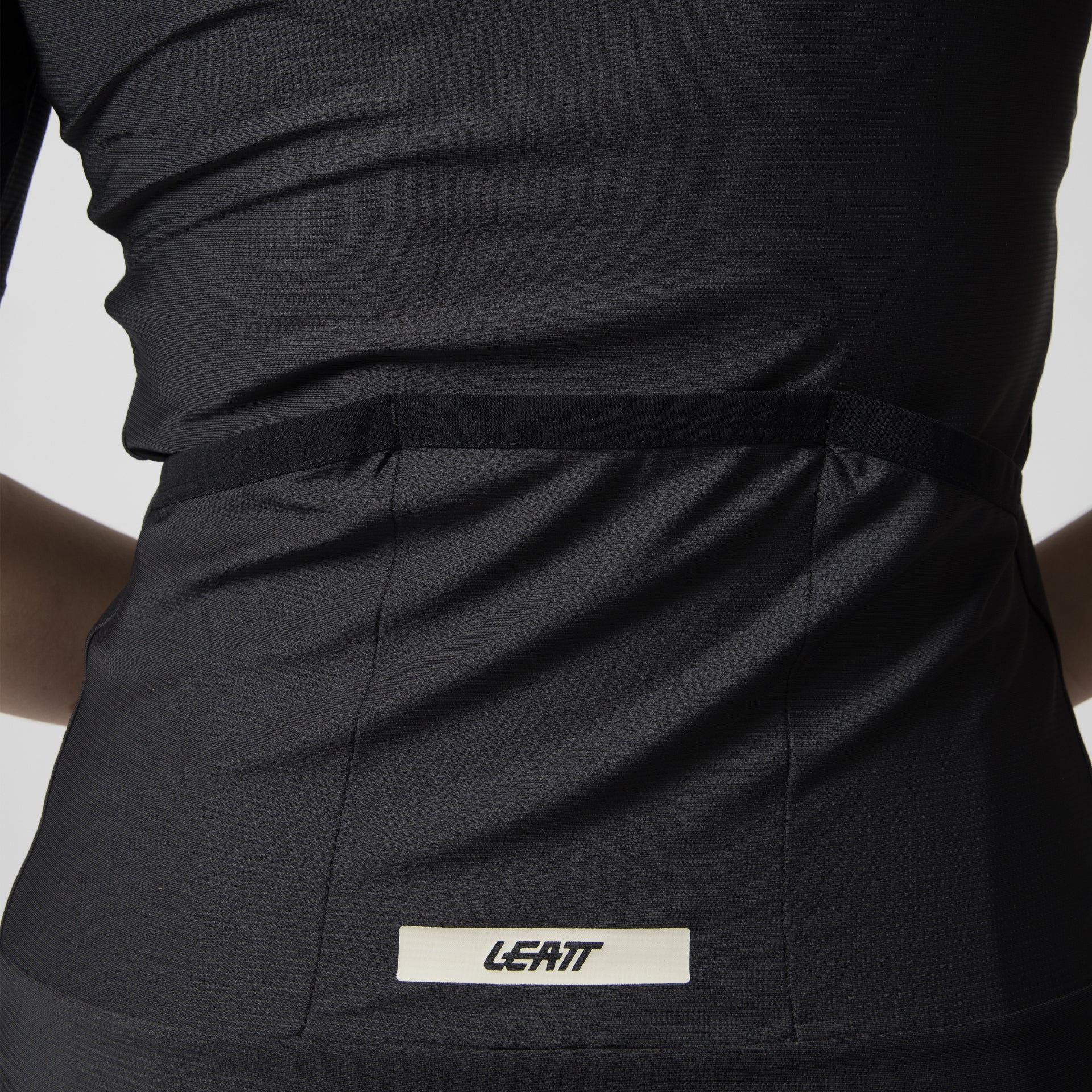 34163 Leatt RideKit MTB Endurance 1.0 Black 7 5027022310.jpg