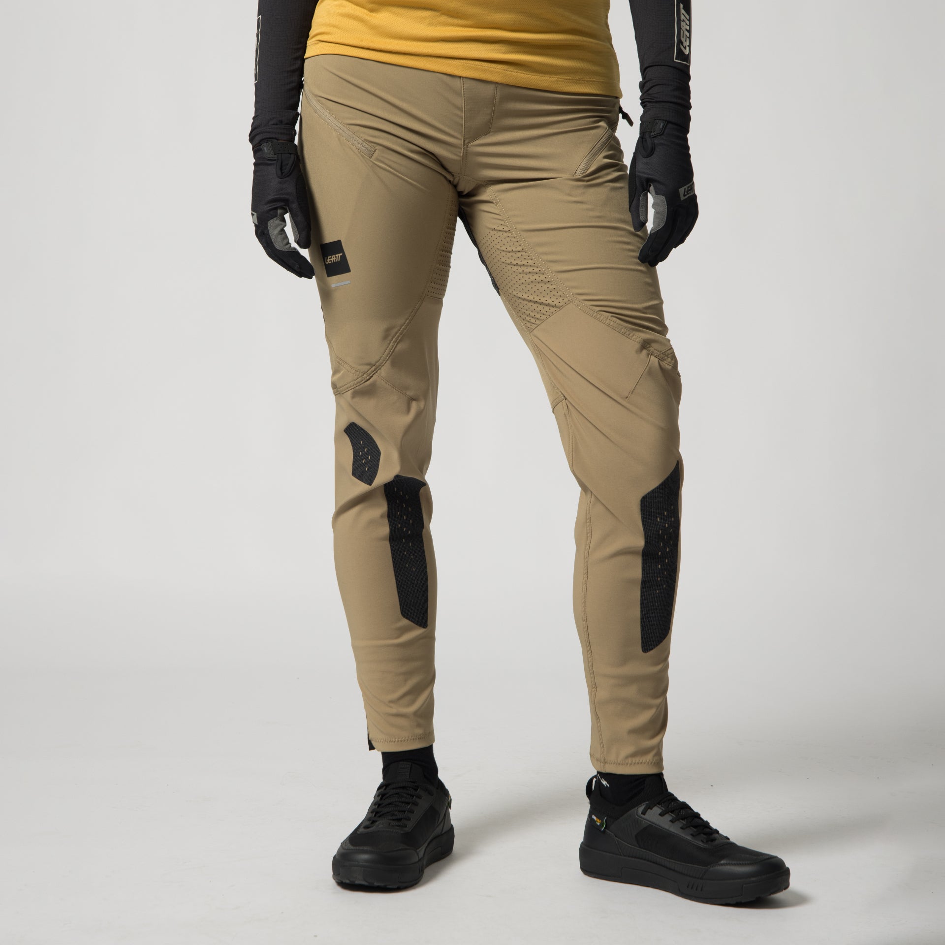 34198 Leatt Pant MTB Gravity 3.0 WornKhaki 1 5027023010.jpg