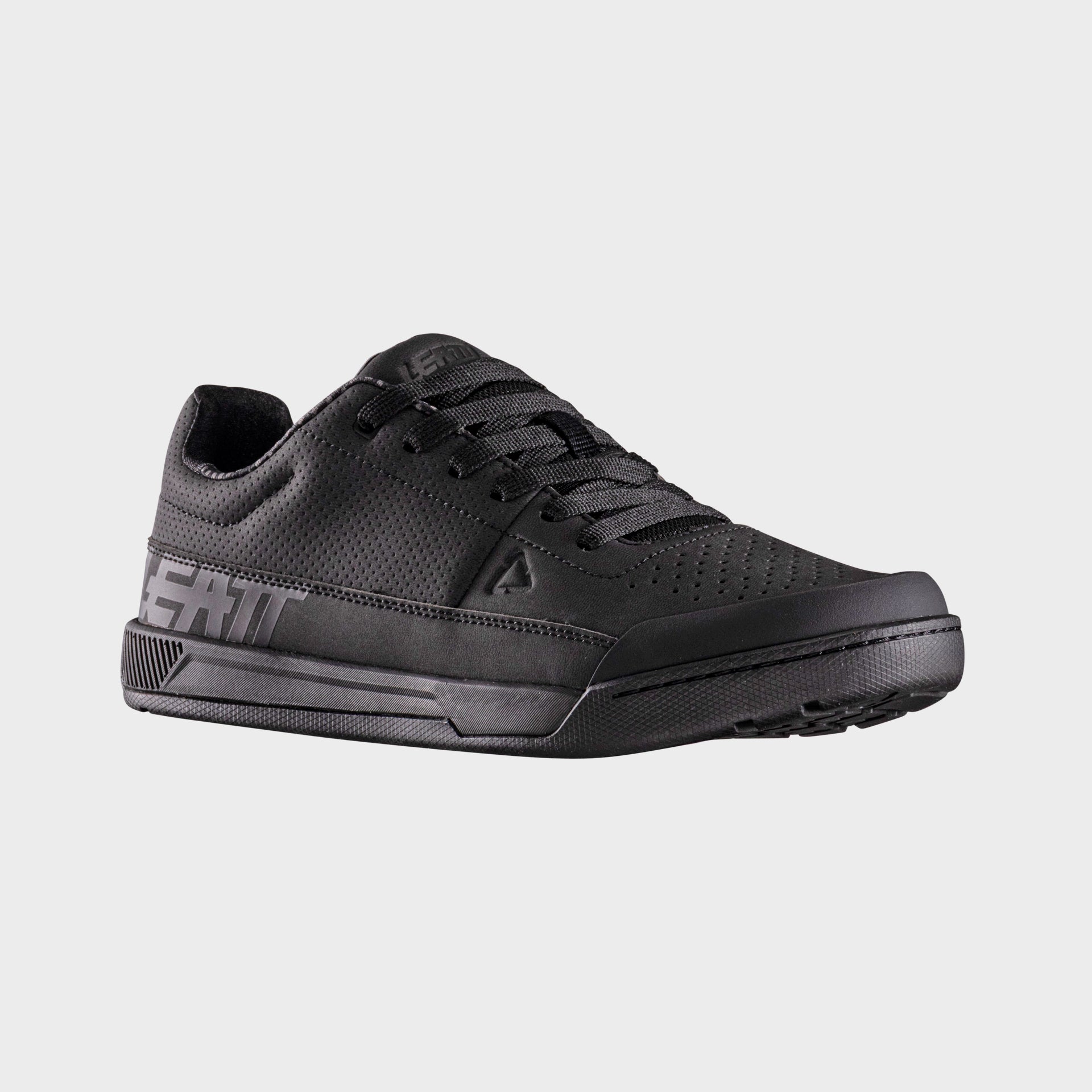 34404 Leatt Shoe 2.0 Flat Black Iso 3026057910.jpg