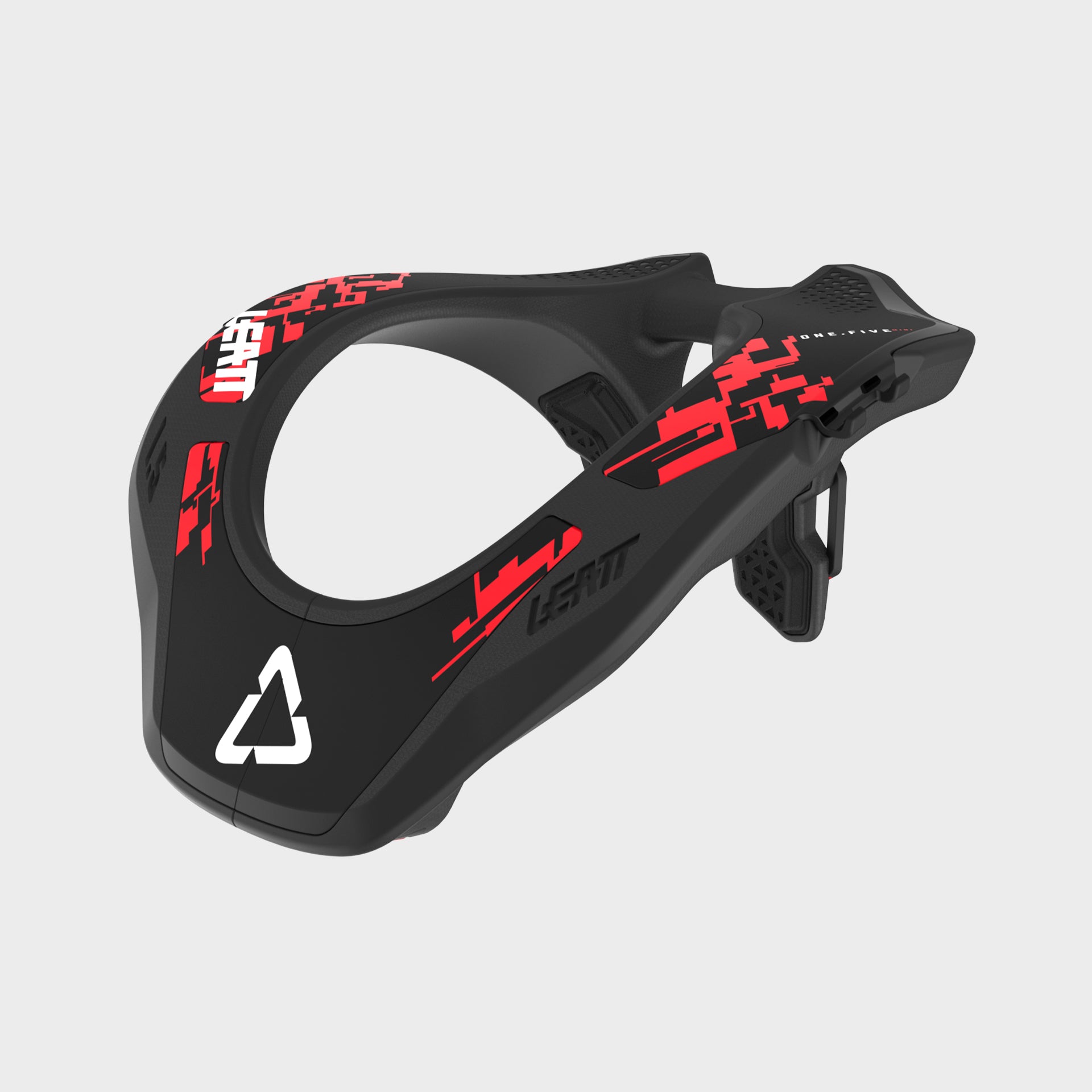 42024 Leatt 2026 Protection NeckBrace 1.5 Black Front ISO 1026010410.jpg