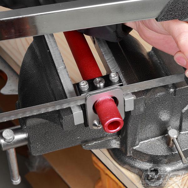 DIRT FREAK HANDLE BAR SAW GUIDE 3.jpg
